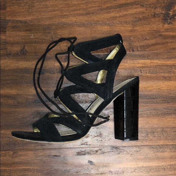 Sam Edelman Black Yardley Heels - Picture 3 of 4